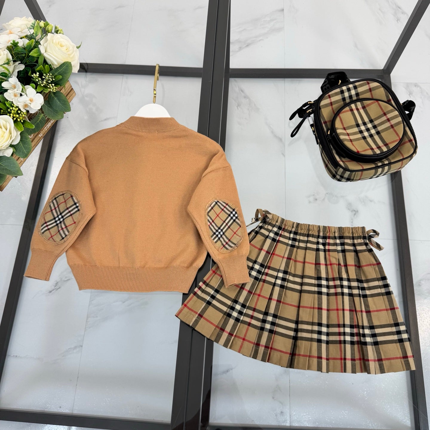 Br Brown Monogram Set