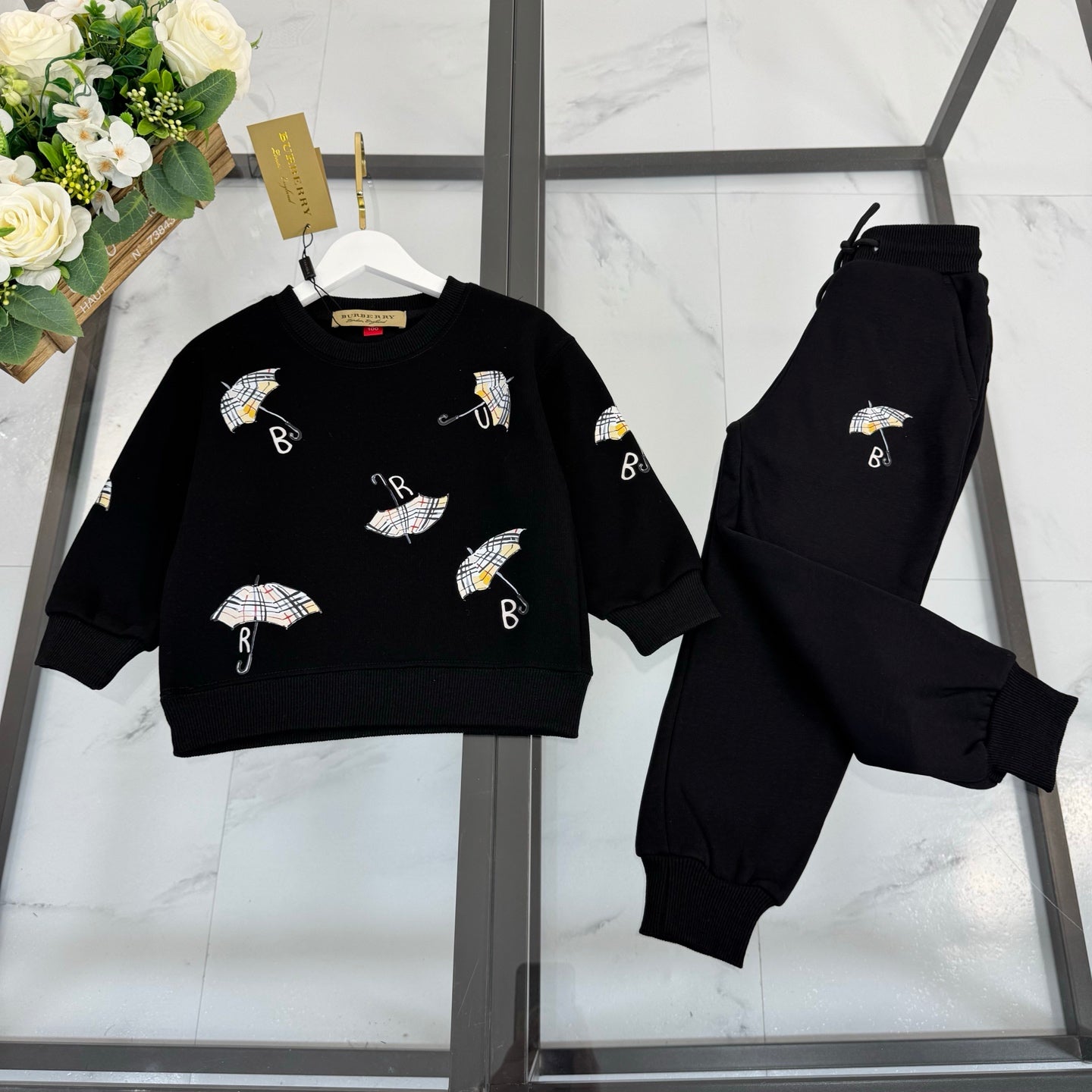 BR Black Umbrella Set