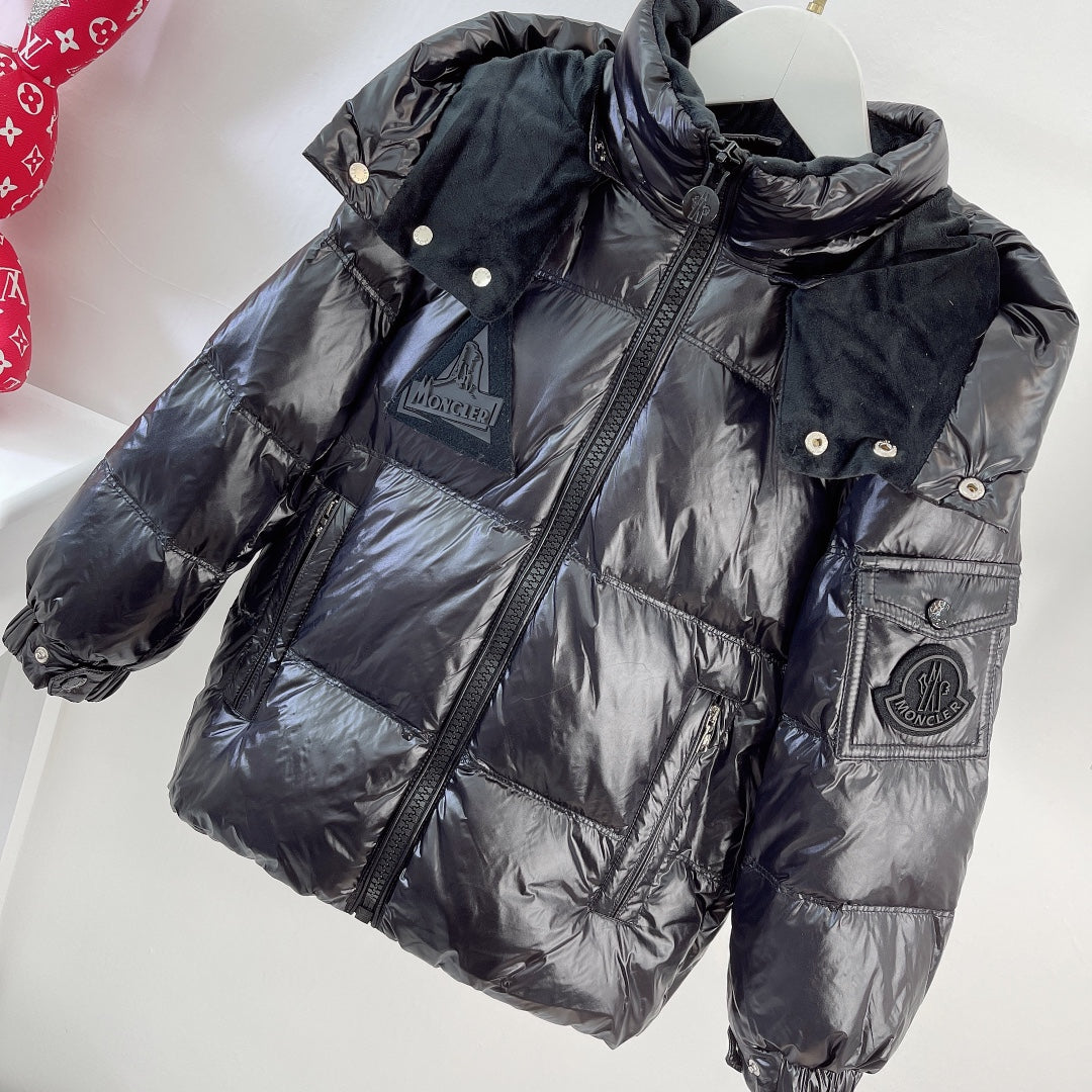 MON Black Puffer