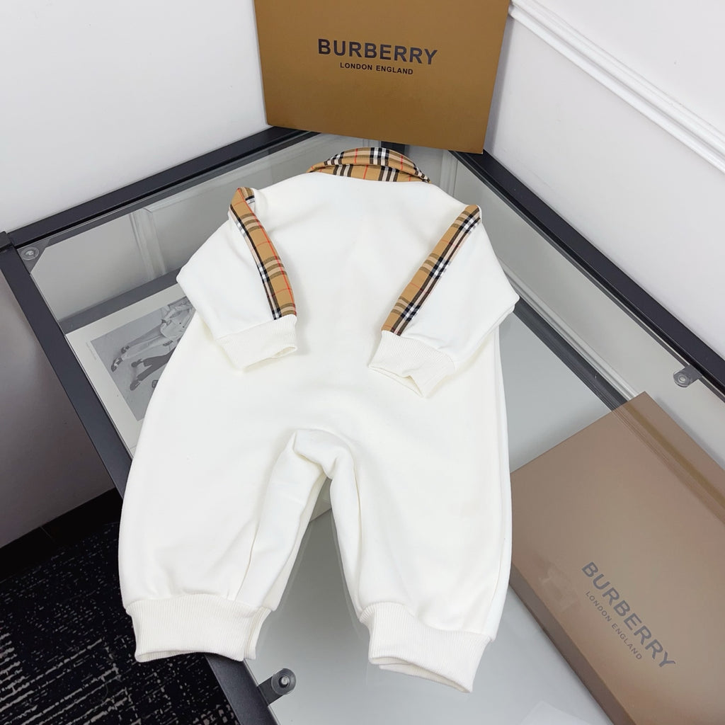 BR Monogram White Set